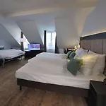 Hotel Uhu Gaestehaus Superior Colónia