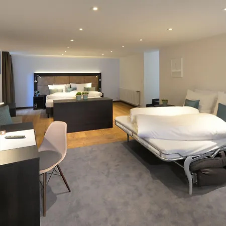 ホテル Uhu Gaestehaus Superior