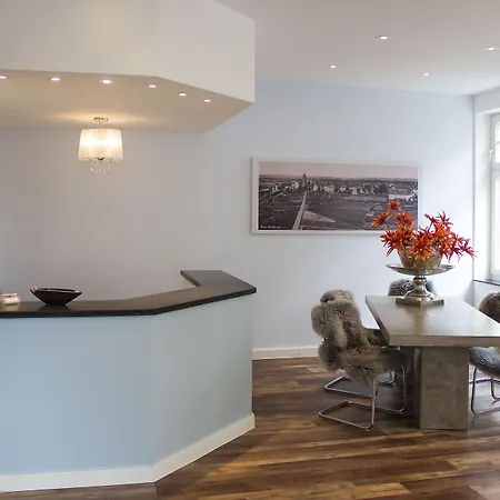 Uhu Gaestehaus Superior