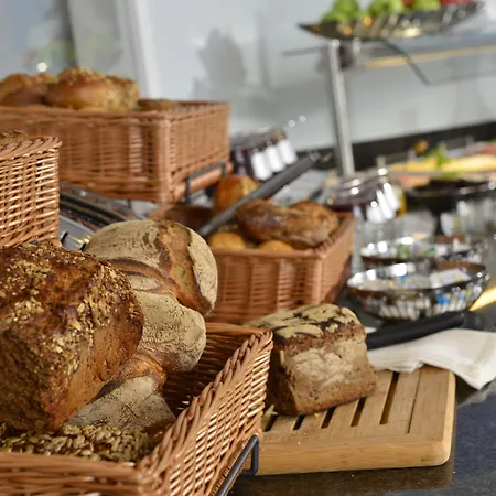 Uhu Gaestehaus Superior Otel Köln