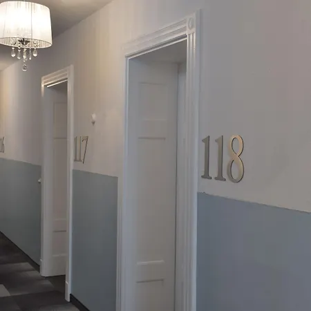 Otel Uhu Gaestehaus Superior 3*