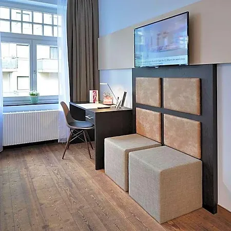 Hotel Uhu Superior Köln
