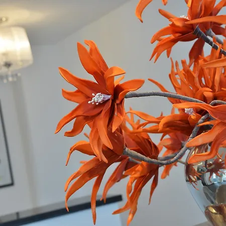 Uhu Gaestehaus Superior 3*