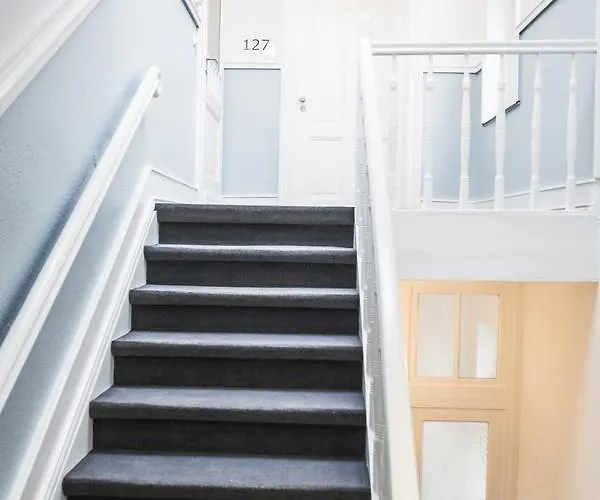 Uhu Gaestehaus Superior فندق